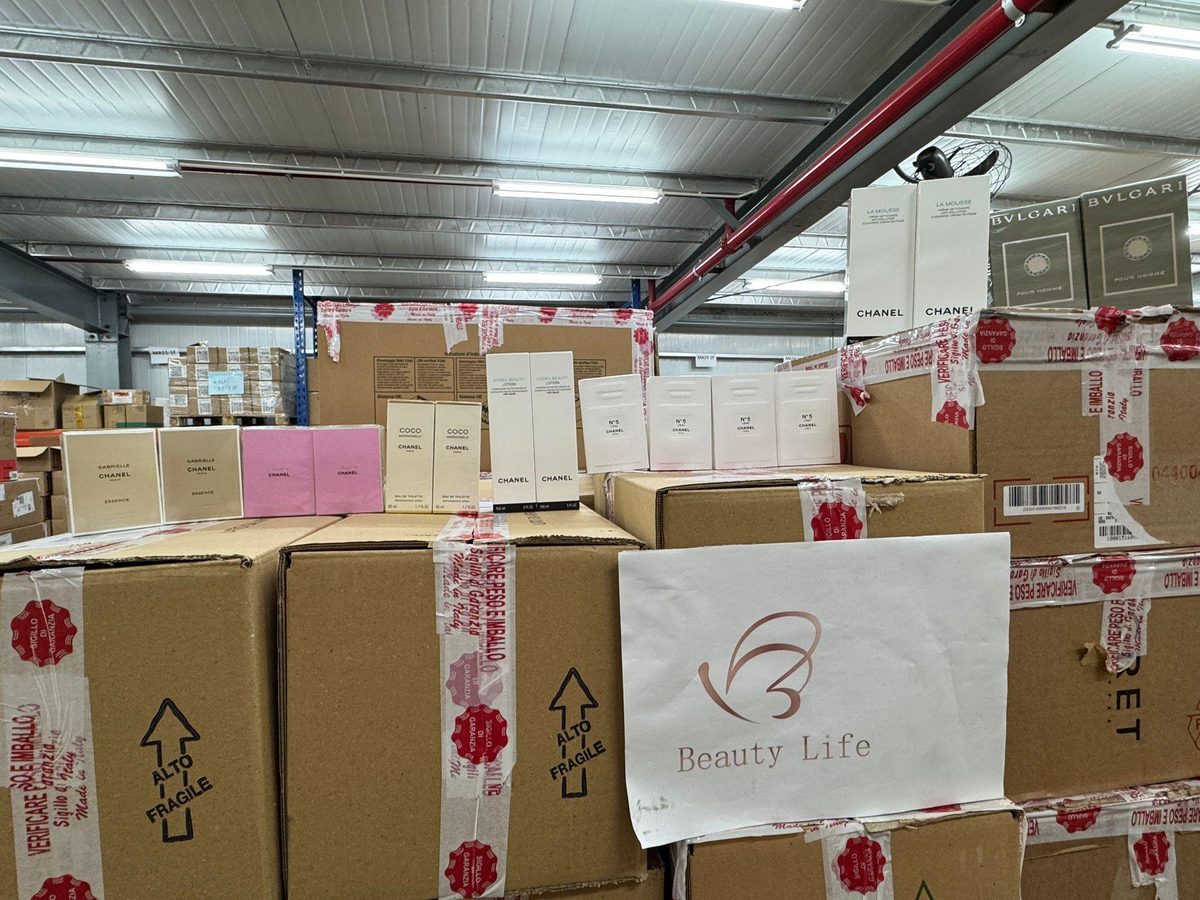 Warehouse Photo 2